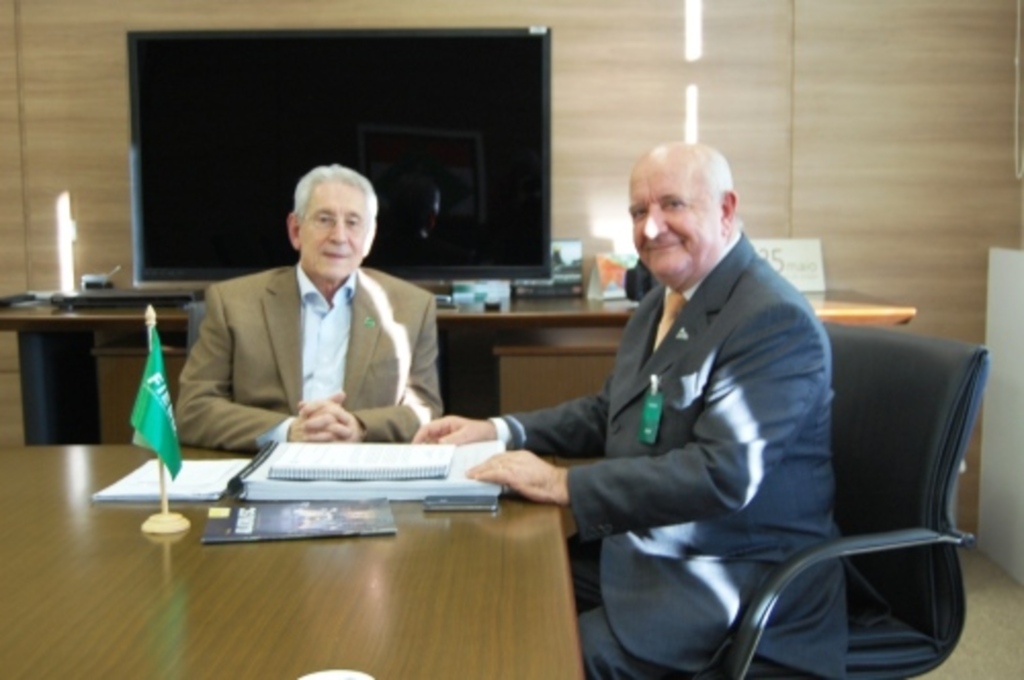 Fiesc e Adjori reforçam parceria na luta pelo Pacto Federativo