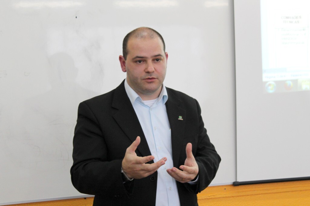 De Marco é reconduzido à presidência do Fórum pelo Desenvolvimento do Oeste