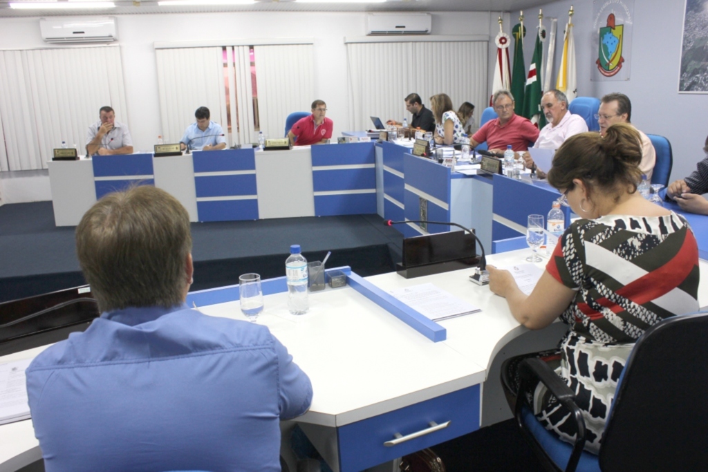 Ficha Limpa Municipal é barrado na 2ª votação