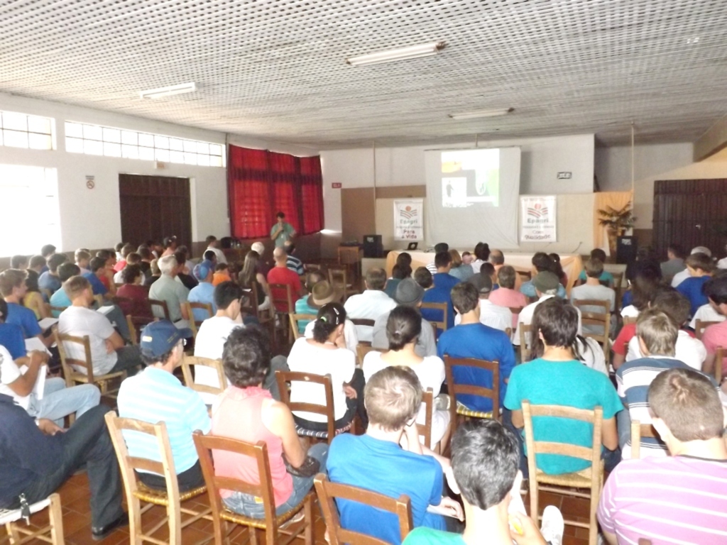 Comunidade de Descanso é orientada sobre preservação