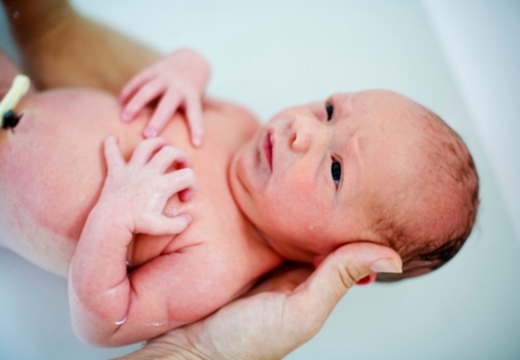 Ponticelli sanciona lei sobre impressão digital de bebês