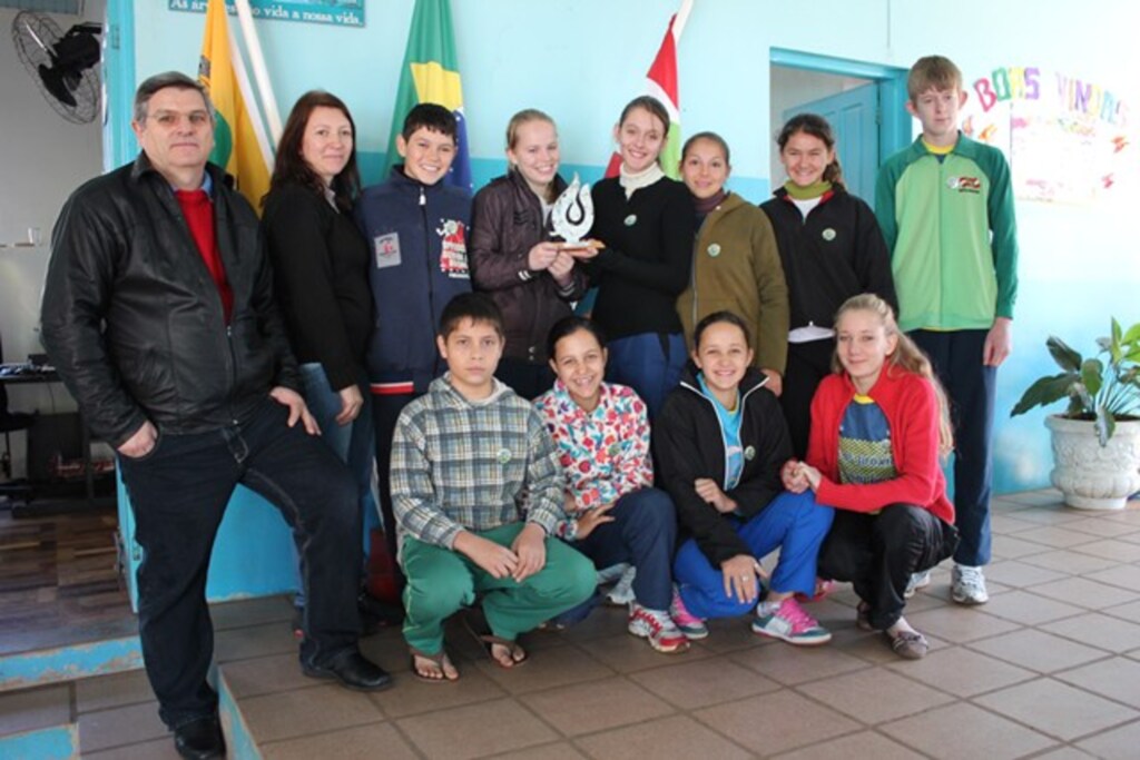 Escola de SJC é premiada pela coleta de sementes