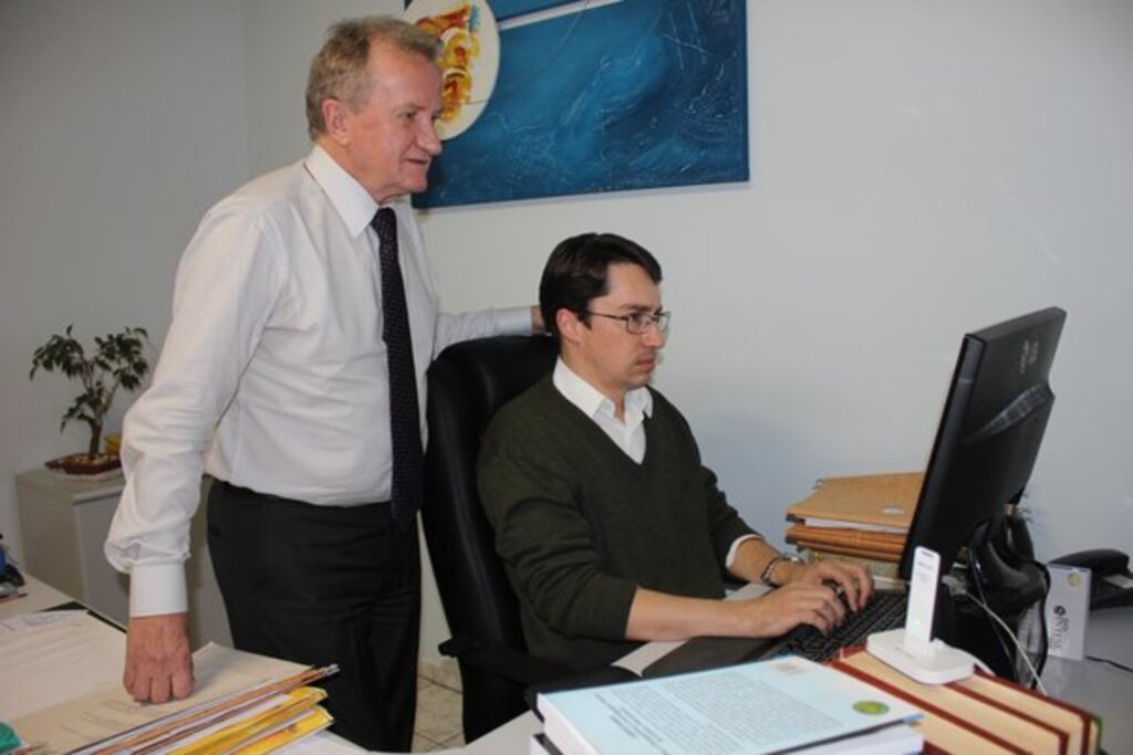 Folha do Oeste - ?Conseguimos aliar a experiência do meu pai com as minhas novas 
ideias para o negócio?, diz Rafael