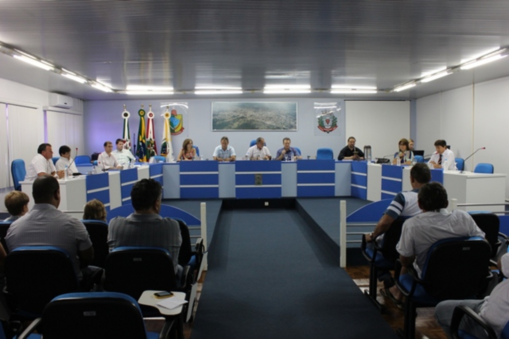 Folha do Oeste - Sessão foi realizada na última sexta-feira, dia 19.