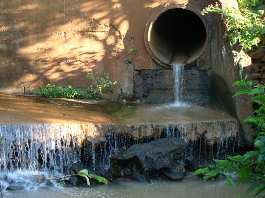 Arquivo Folha do Oeste - Somente depois que o plano estiver pronto poderão ser feitos projetos de saneamento