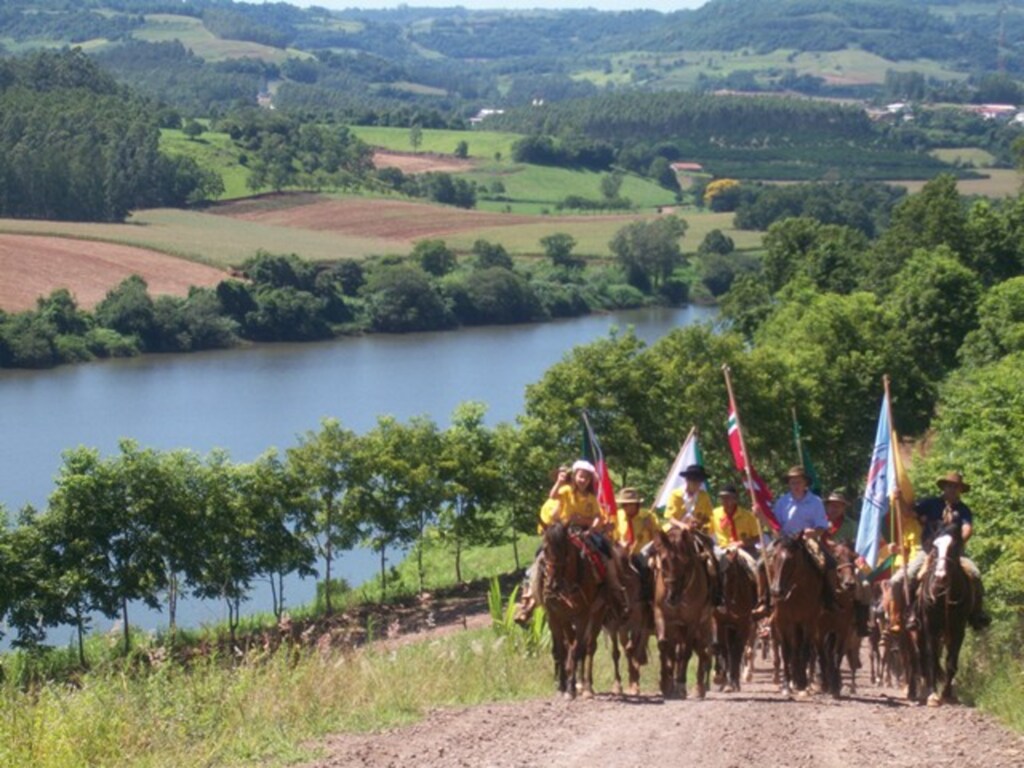 Arquivo Folha do Oeste - Trecho é uma oportunidade para reunir tradicionalistas além das fronteiras