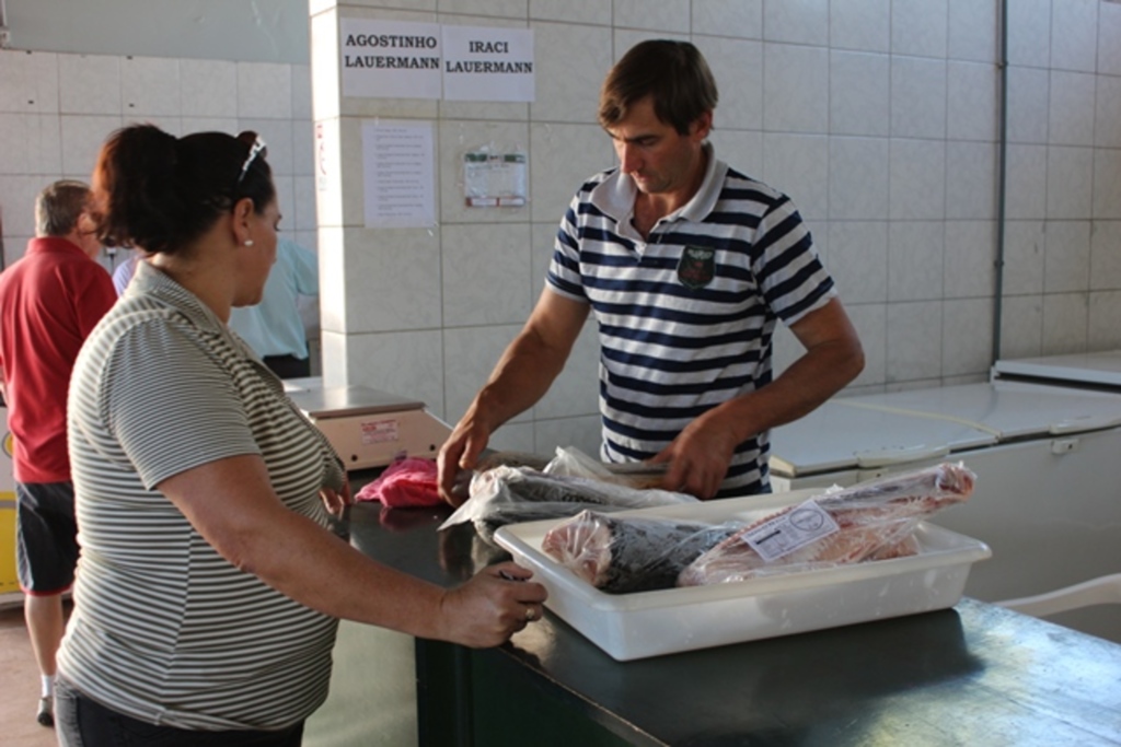 Folha do Oeste - Vendas encerram amanhã, dia 28, o atendimento será das 8h às 19h.