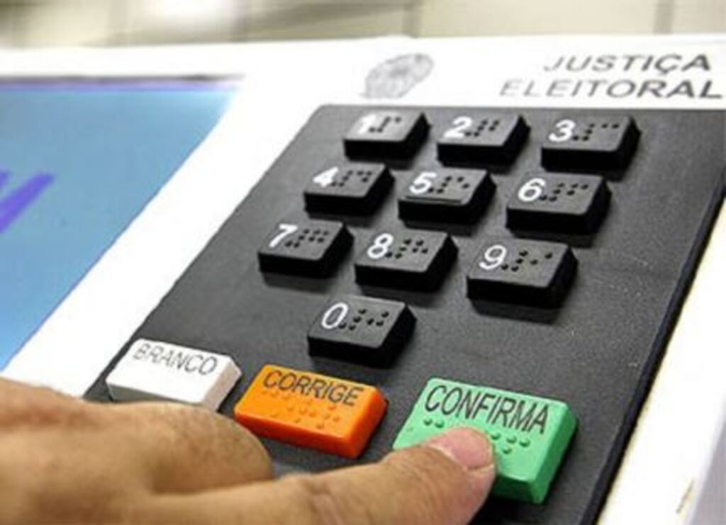 Divulgação - Todos os eleitores quites com as obrigações eleitorais devem votar na eleição do dia 3 de março