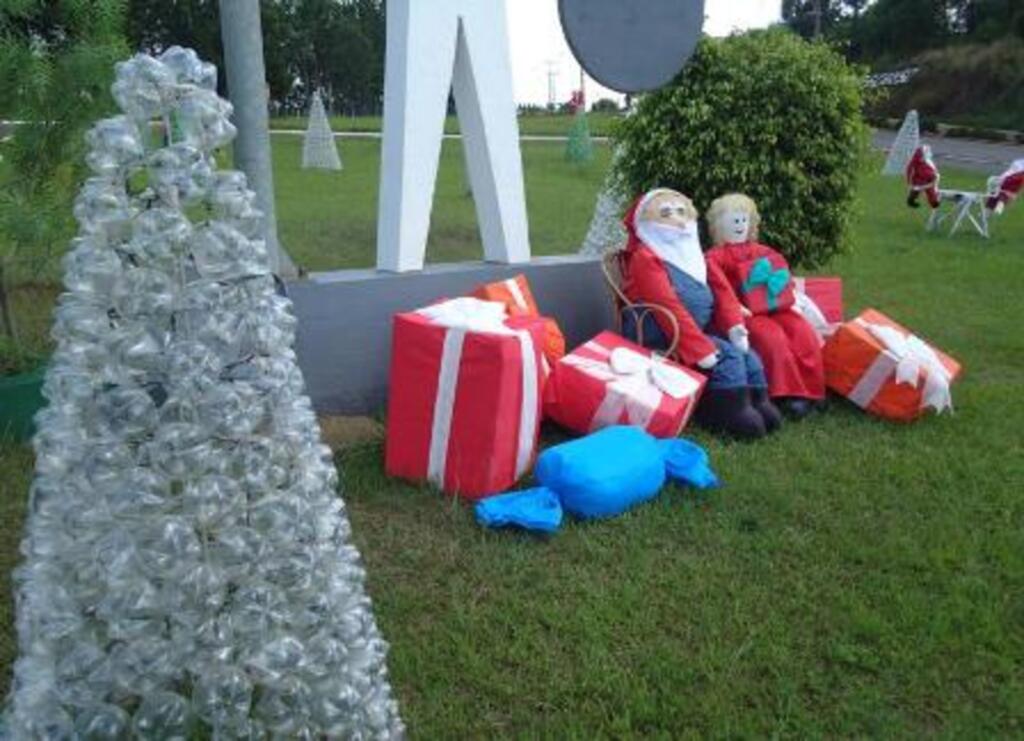 Divulgação - Decoração no trevo de acesso a Descanso