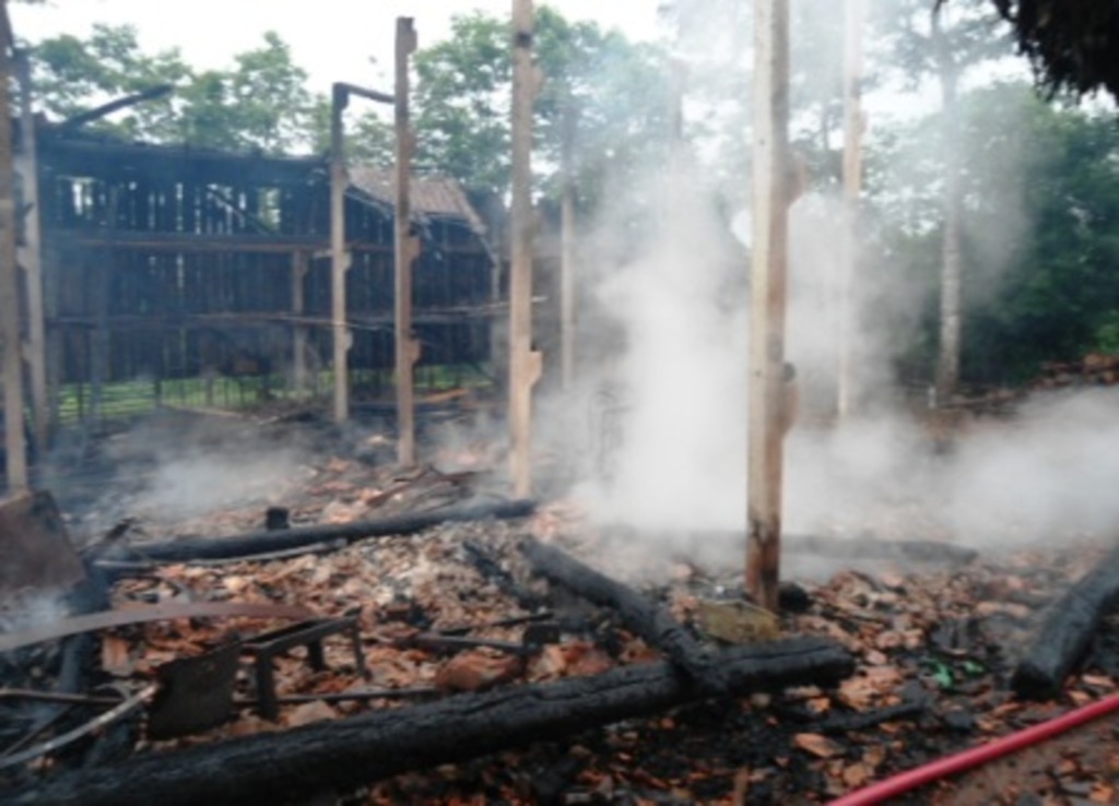 Divulgação - Na estrutura ficavam materiais agrícolas