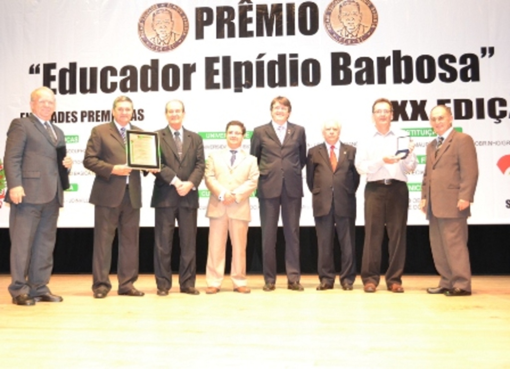 Divulgação - Representantes de Iporã do Oeste receberam a premiação