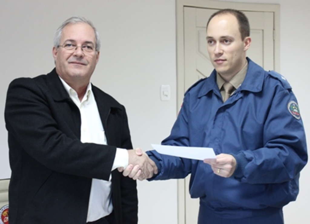 Folha do Oeste - Secretário de Administração, Moacir Fogolari, participou da reunião nesta quarta (26)