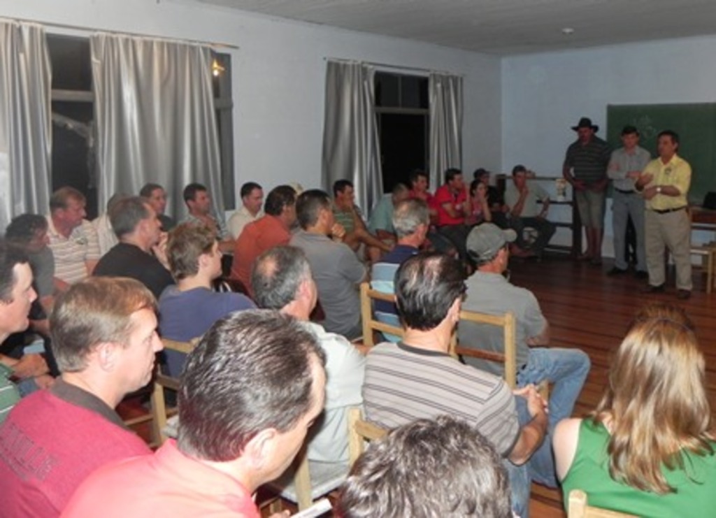 Divulgação - Candidato a reeleição, reiterou que comunidade é privilegiada