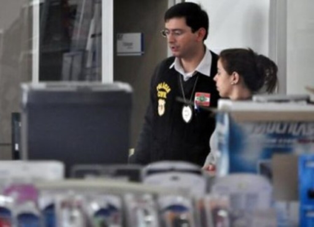 Polícia Civil - Gaeco cumpriu mandados de prisão preventiva e de busca e apreensão