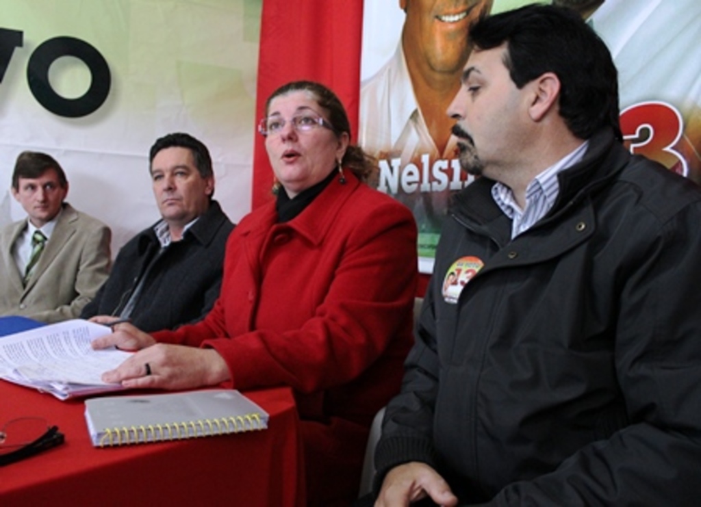 Folha do Oeste - Candidatos e líderes da coligação mostraram muita confiança em reverter a decisão da Justiça local