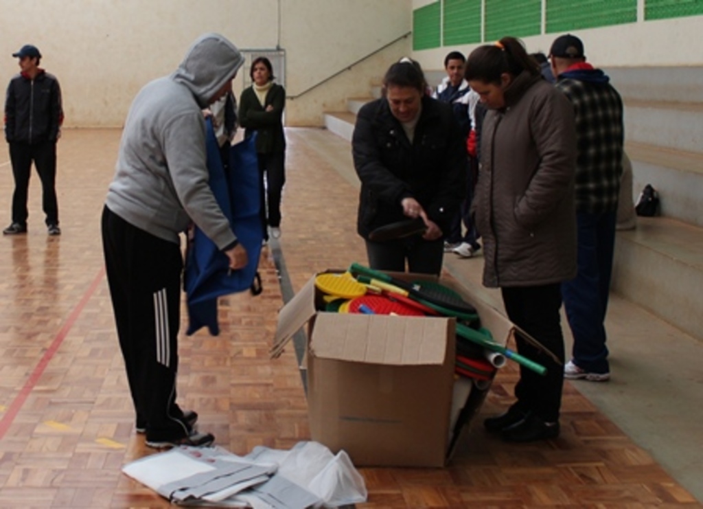 Folha do Oeste - Dois educadores de cada unidade escolar receberam a capacitação