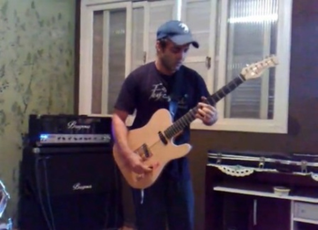 Guitarrista migueloestino participa de concurso cultural