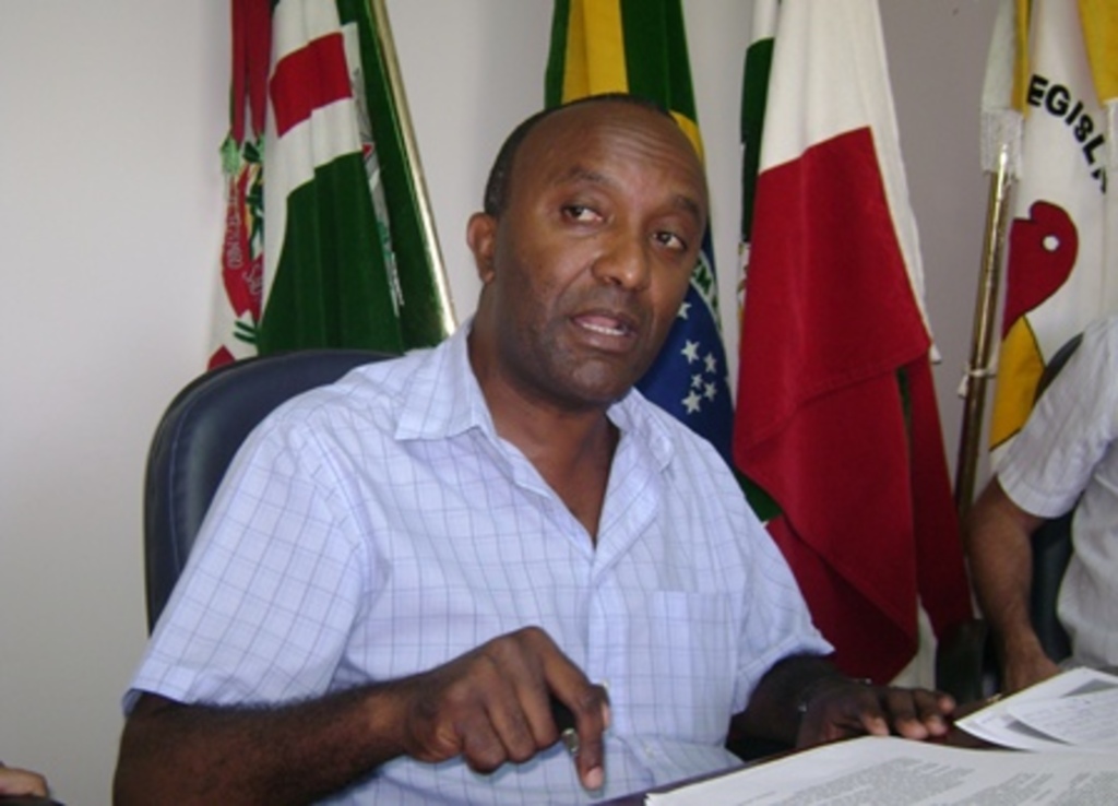 Folha do Oeste - Ramos: ?Pesquisa demonstra respeito?