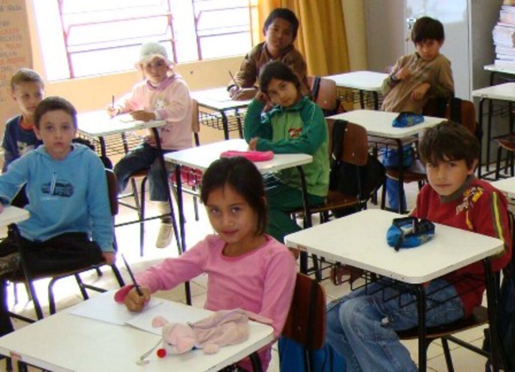 Arquivo/Folha do Oeste - Foco da atividade nas escolas bilíngues será o desenvolvimento de projetos que tratem sobre a cultura brasileira e argentina