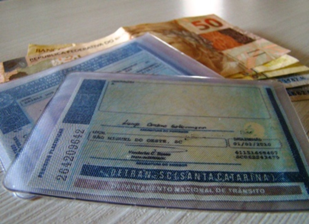 Folha do Oeste - Obter carteira de motorista passará a custar mais