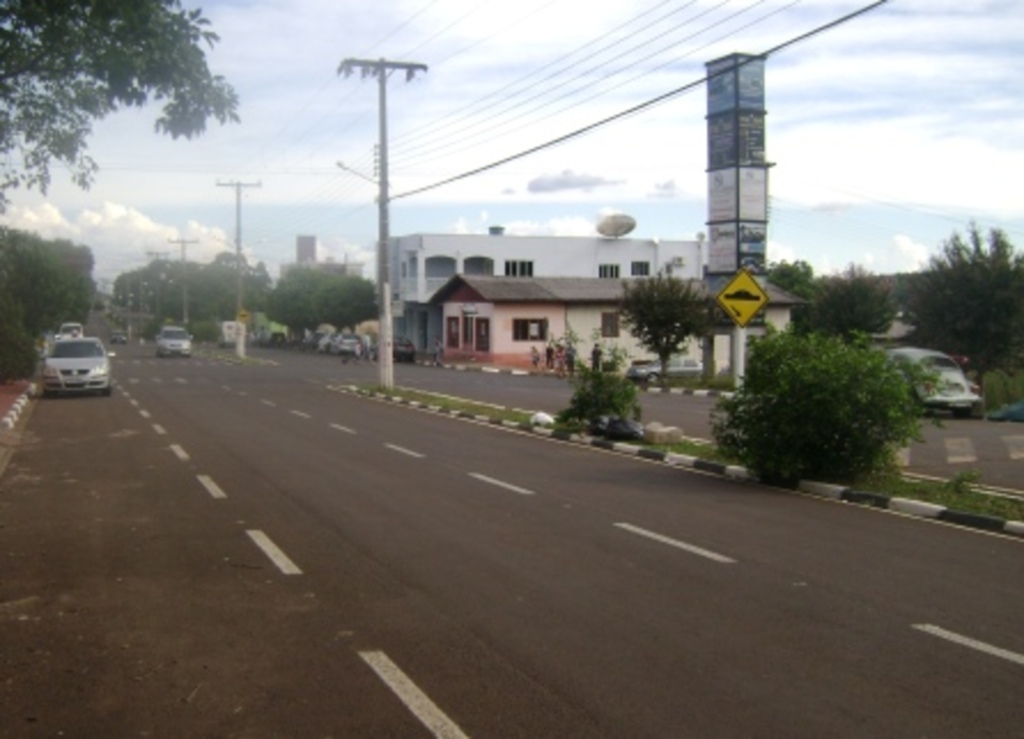 Folha do Oeste - Cruzamento da Avenida Salgado Filho com a Rua Oiapoc
