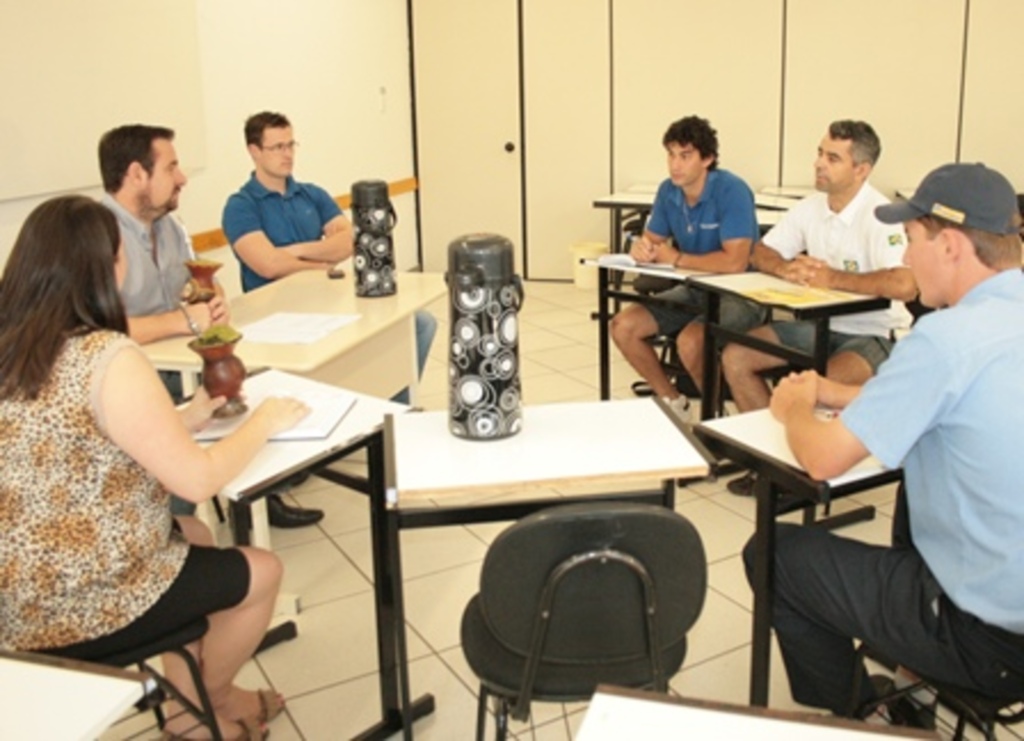 Arquivo - Grupo esteve reunido na FAI para avaliar projetos