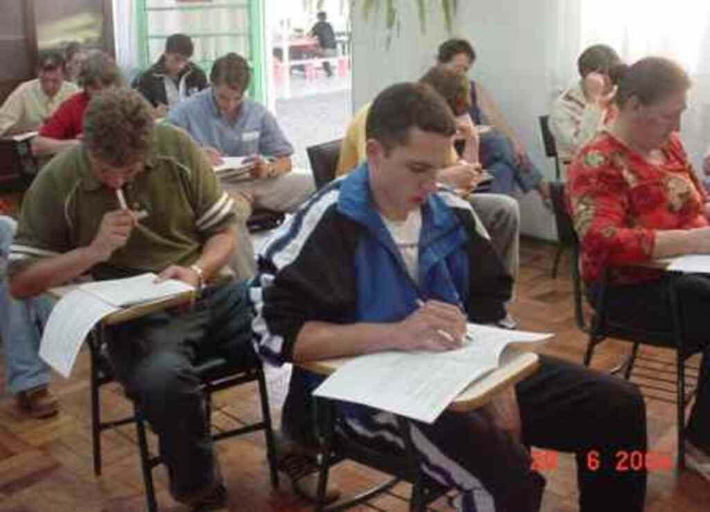 Arquivo - Público beneficiado do Pronatec são estudantes de Ensino Médio de escola pública