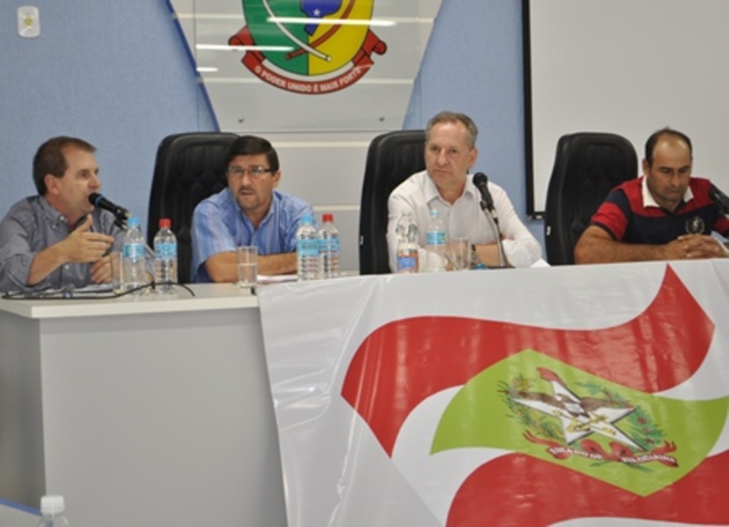 Divulgação - Ampliação do aeroporto voltou a ser lembrada