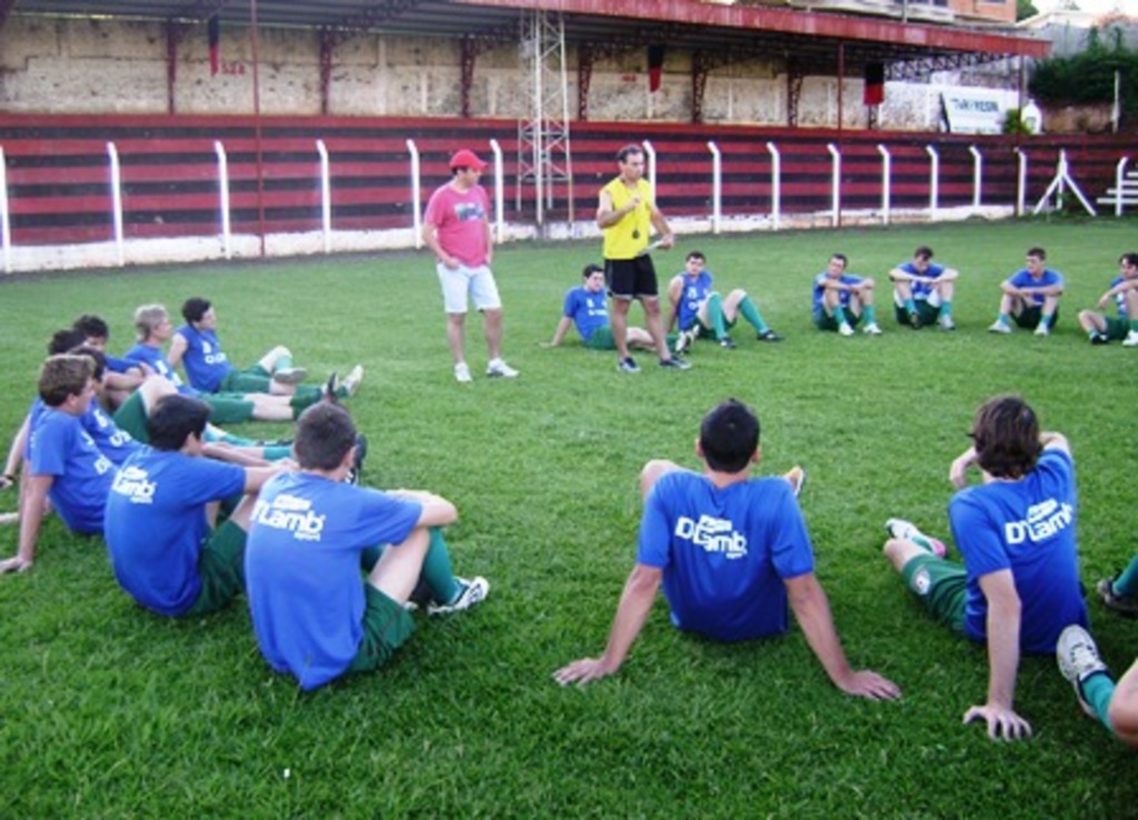 Guarani mescla experiência e sangue novo para 2012