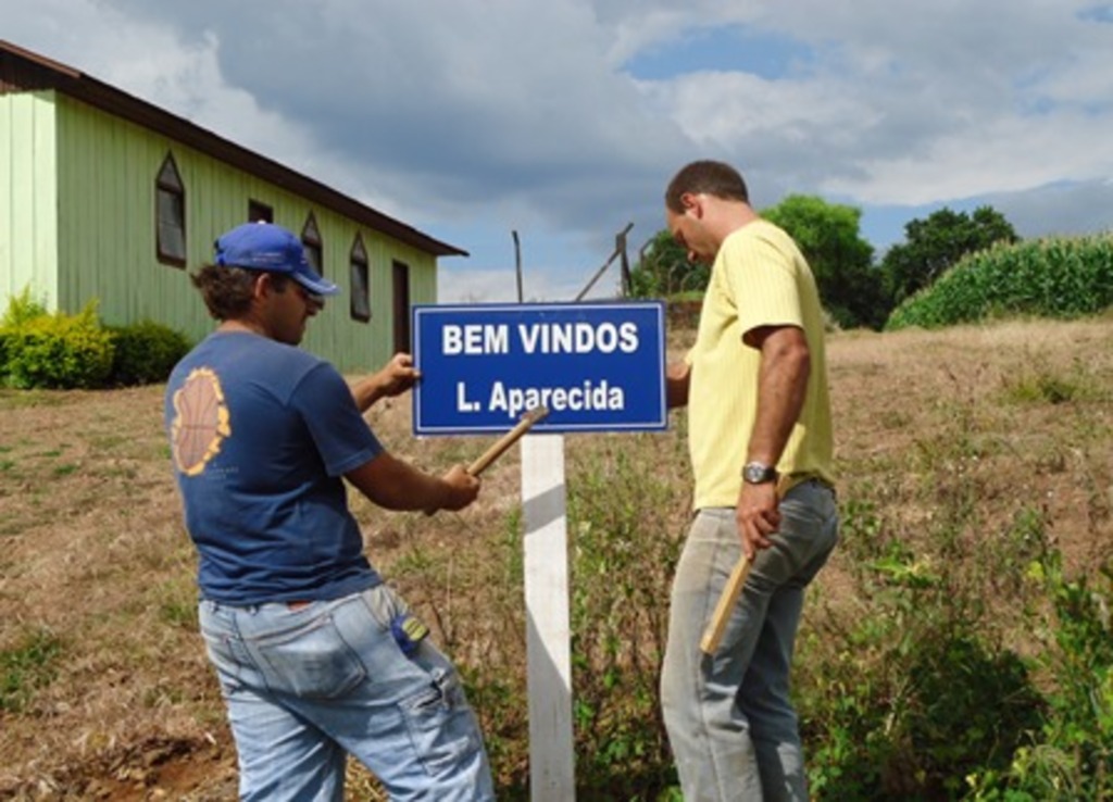 Interior de Guaraciaba recebe placas indicativas