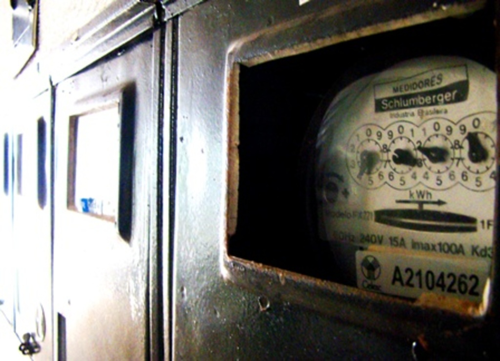 Folha do Oeste - Para aderir ao novo sistema, será necessária a 
troca do contador de energia