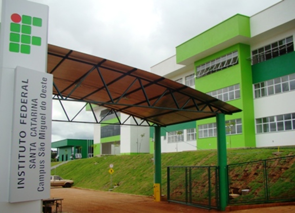 Arquivo Folha do Oeste - IF-SC campus de São Miguel do Oeste