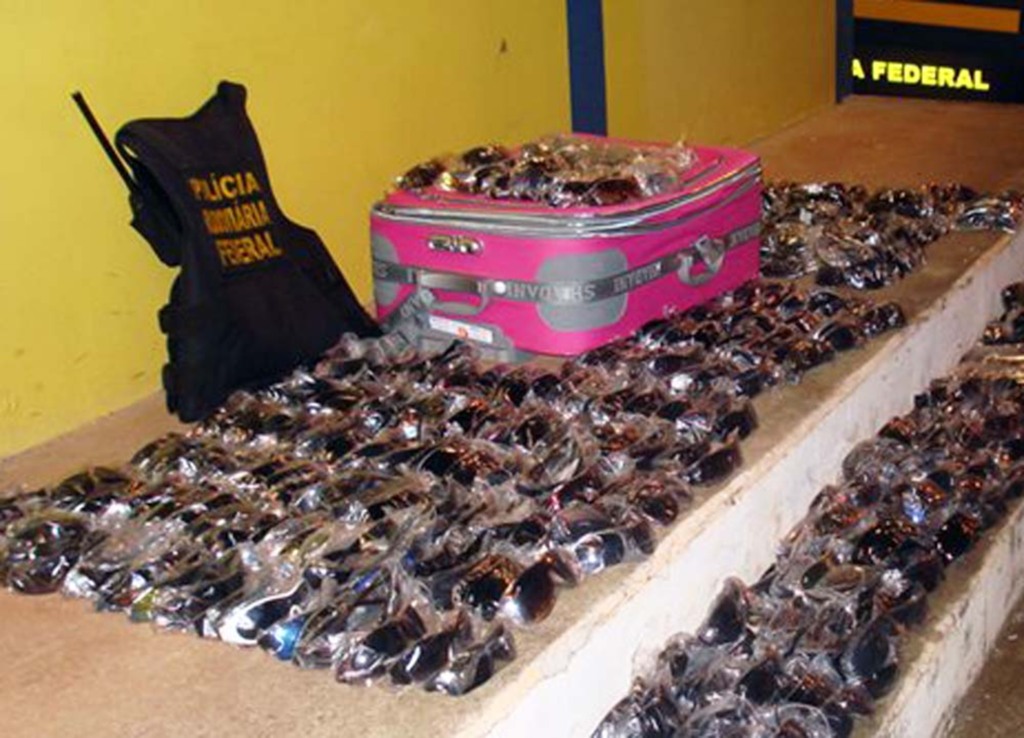 Divulgação PRF - Mercadorias foram encaminhadas à Receita Federal de Dionisio Cerqueira