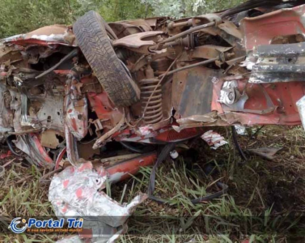 Homem morre em colisão frontal