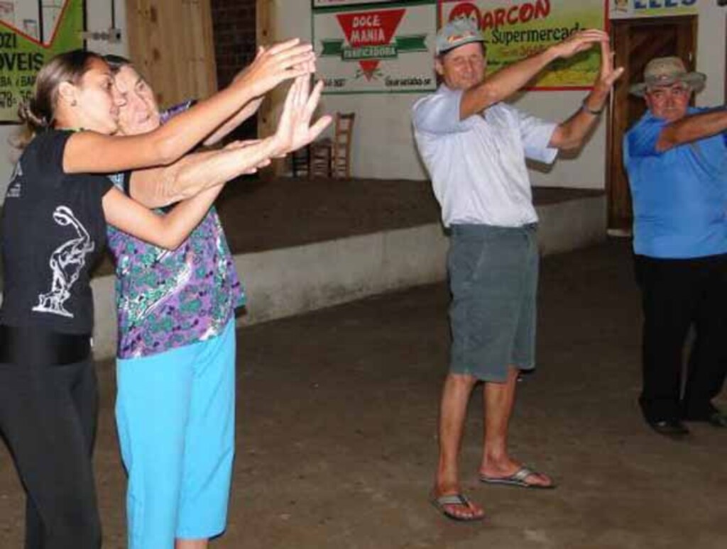 Projeto Corpo, Vida e Saúde é levado aos grupos de idosos do interior