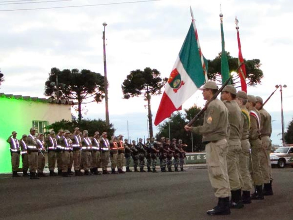 Folha do Oeste - 