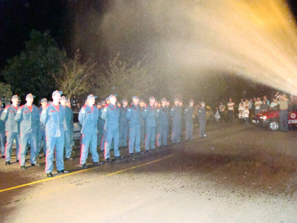 Corpo de Bombeiros forma 36 novos bombeiros comunitários