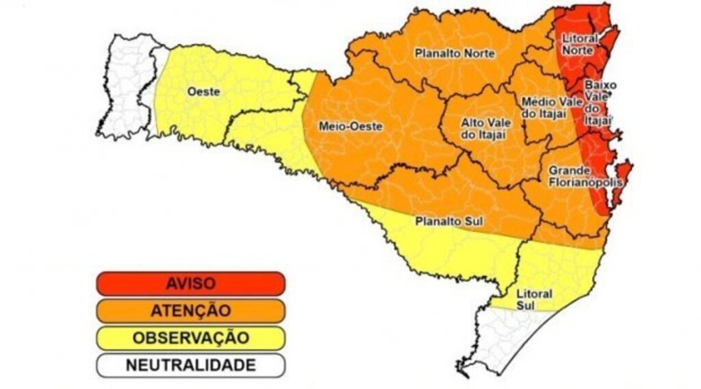 Governo de Santa Catarina reforça alerta devido à chuva intensa no estado