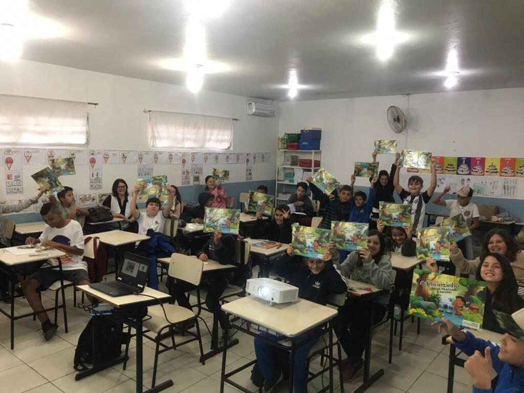 Primeira etapa do Saúde Nota 10 chega a mais uma escola de São Francisco do Sul