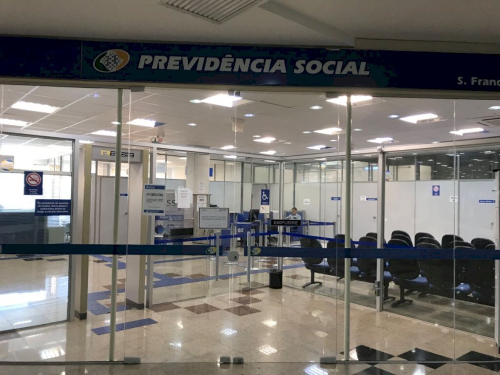 INSS anuncia retomada gradual dos atendimentos presenciais, sem agendamento