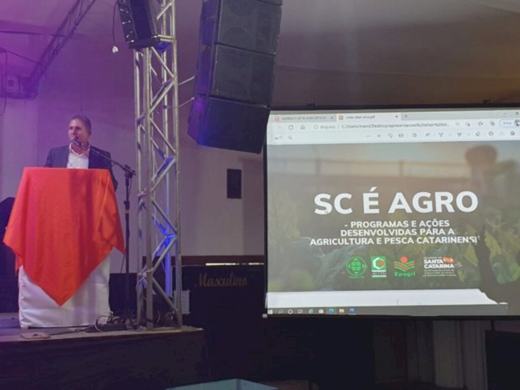 Governo do Estado apresenta programas da Agricultura para vereadores de Santa Catarina