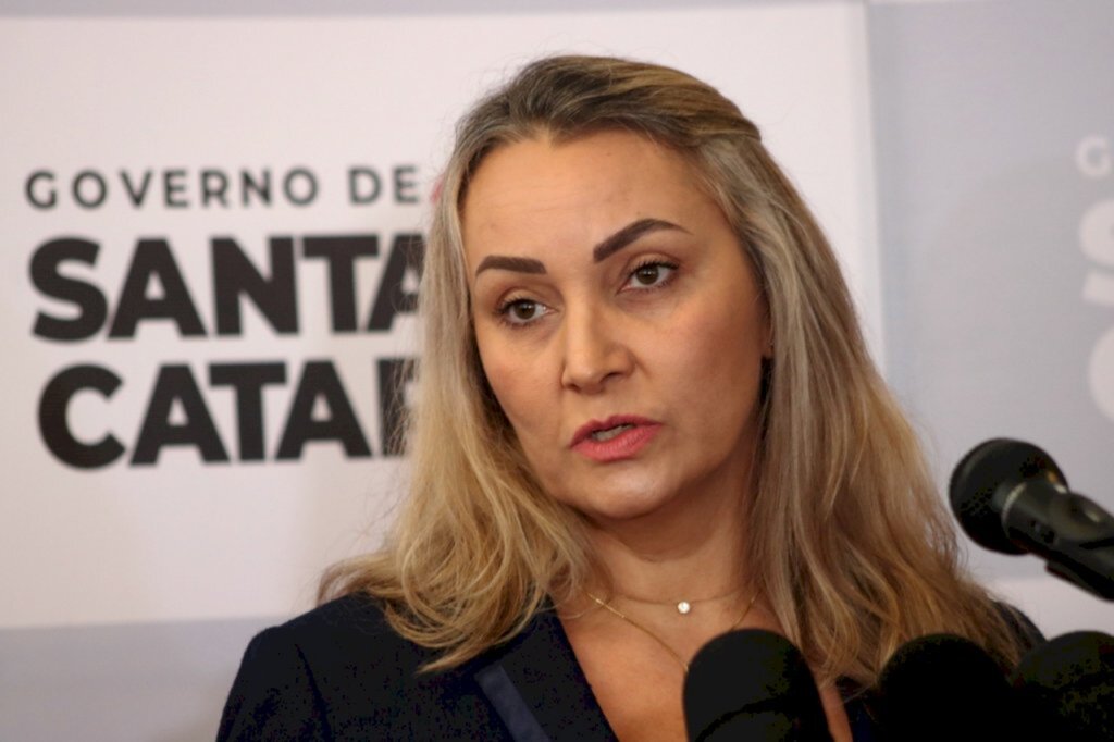 Governadora interina Daniela Reinehr destaca a prorrogação de convênios que contribuem com o setor agropecuário