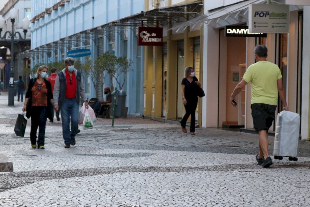 Atividade econômica de SC cresceu 4,8% em junho, diz BC