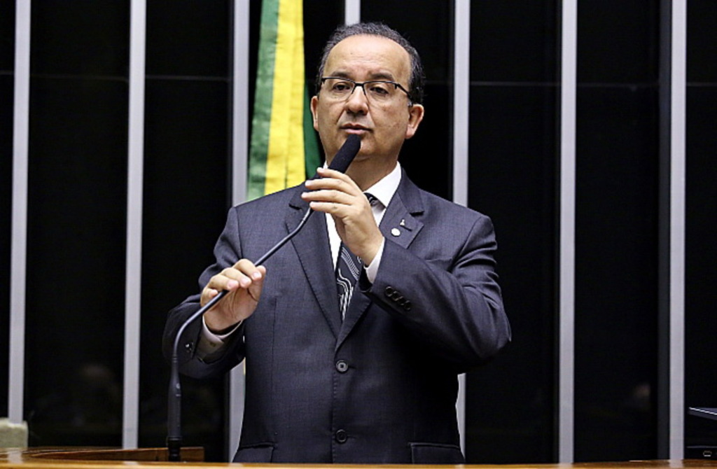 Divulgação - Deputado Jorginho Mello é o presidente da Frente Parlamentar e coordenou a aprovação do projeto.