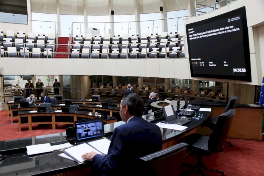 Impeachment: Moisés e Daniela terão votações em separado