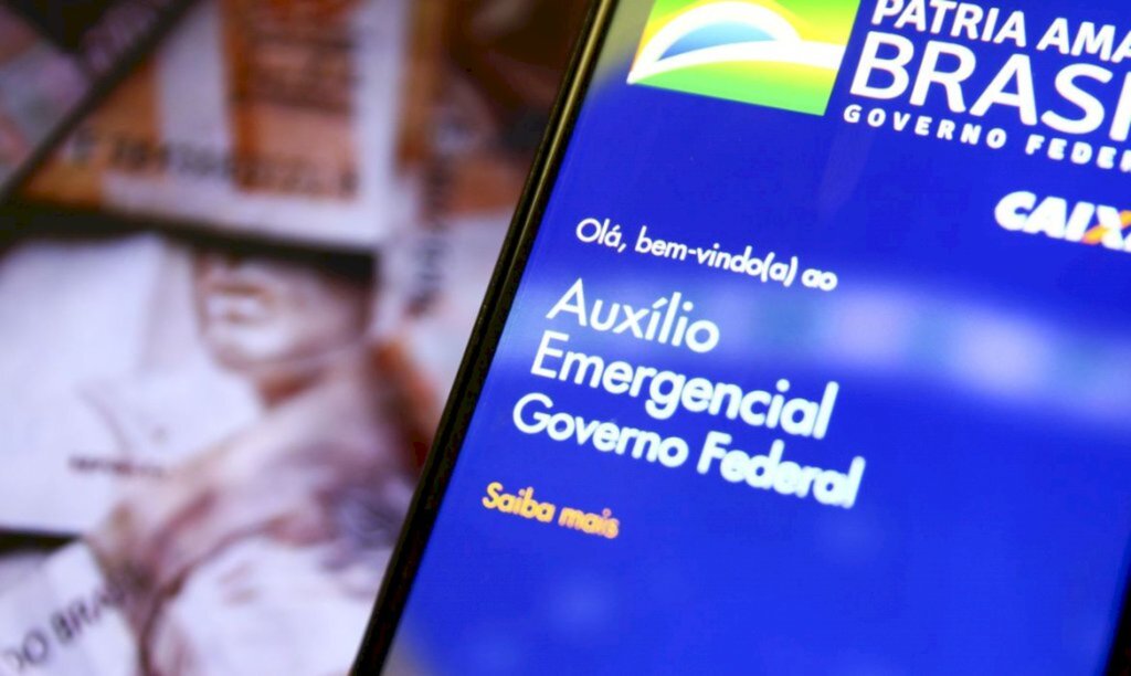 612 mil domicílios de SC receberam auxílio emergencial em julho, diz IBGE