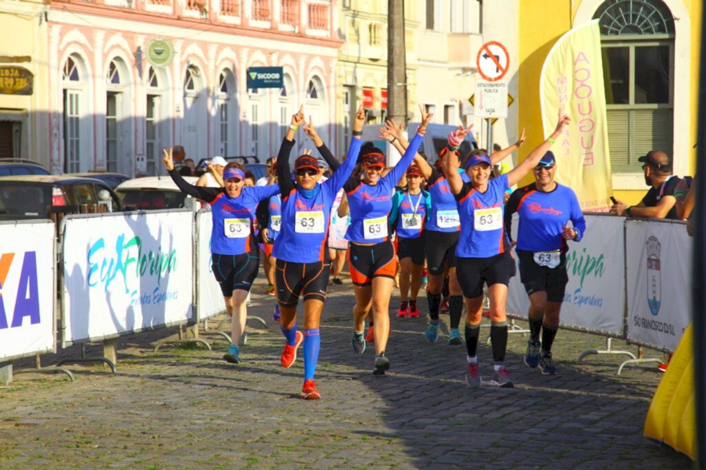 Revezamento São Francisco do Sul volta a envolver corredores em desafio rodeado de belezas e história