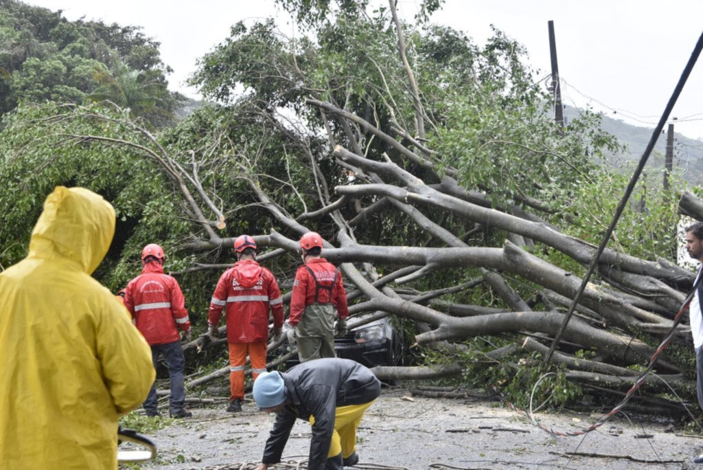 Prefeitura promove ações de pronta resposta para enfrentar Ciclone Extratropical