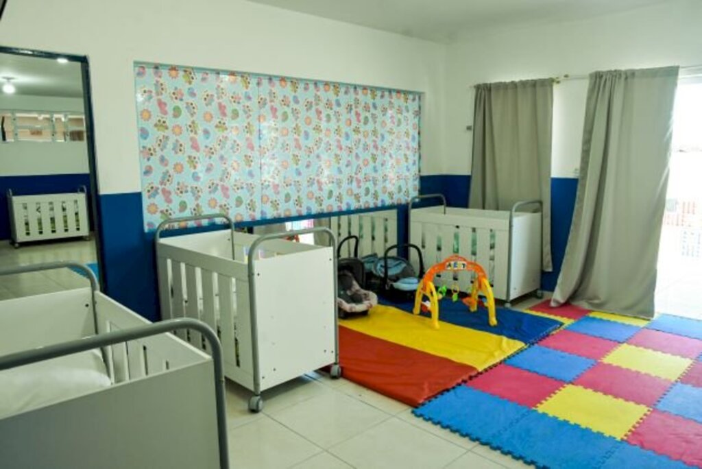 Centro Municipal de Educação Infantil Sonho Feliz do bairro da Reta é entregue após reformas