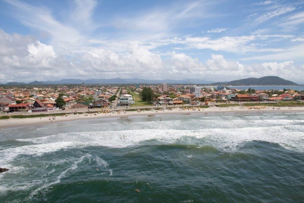 Águas de São Francisco do Sul reforça para que residências e comércios mantenham caixas d´água cheias nesta semana